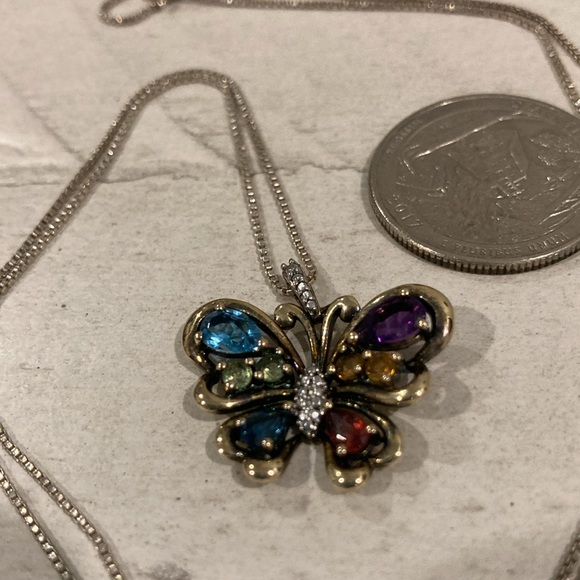 Sterling butterfly necklace - Picture 4 of 8